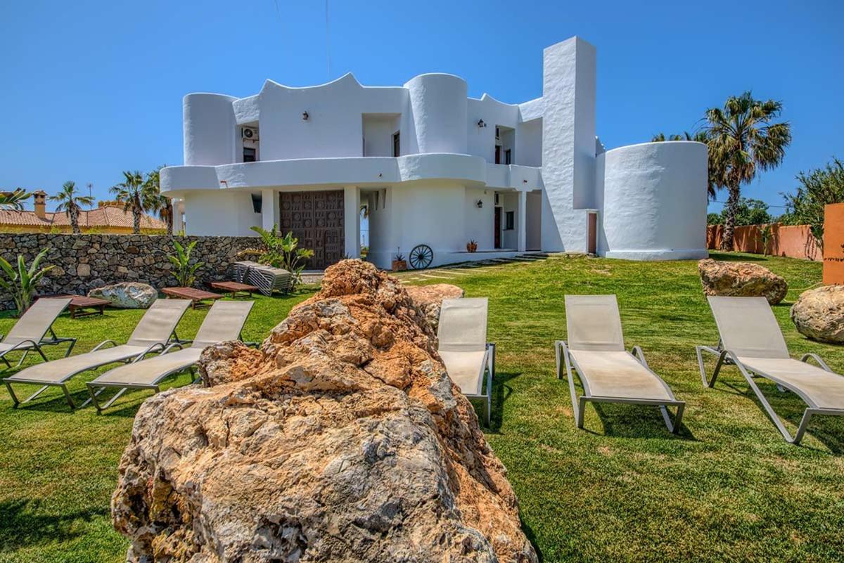 Apartamentos Turisticos Bahia De Trafalgar Zahora Extérieur photo